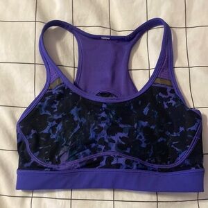 lululemon sports bra